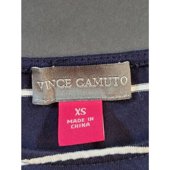 Vince Camuto Women's Short Sleeves Striped Stretch Top Size XS - Picture 3 of 8